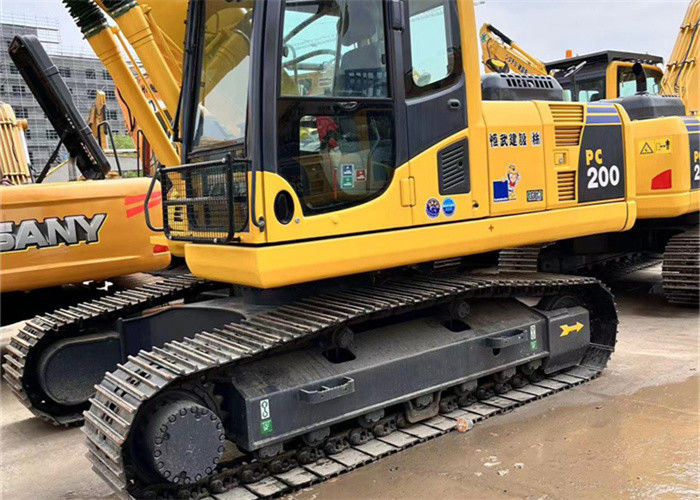 20 ตัน เครื่องขุดที่ใช้ถูก นําเข้าจากญี่ปุ่น Komatsu Pc 200-8 ด้วยผลงานที่ดีและเวลาทํางานต่ํา