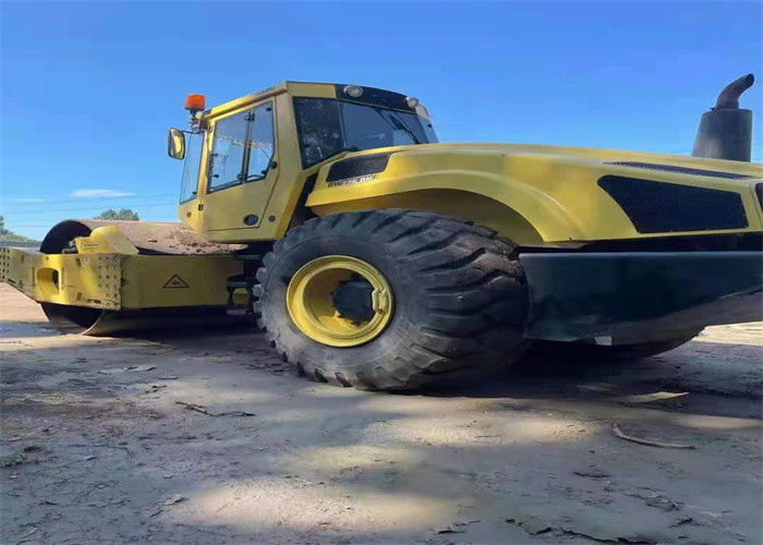 25 ตัน ใช้เครื่องบด Bomag BW 226 DH-4 Bvc โรลล์กลองเดียว