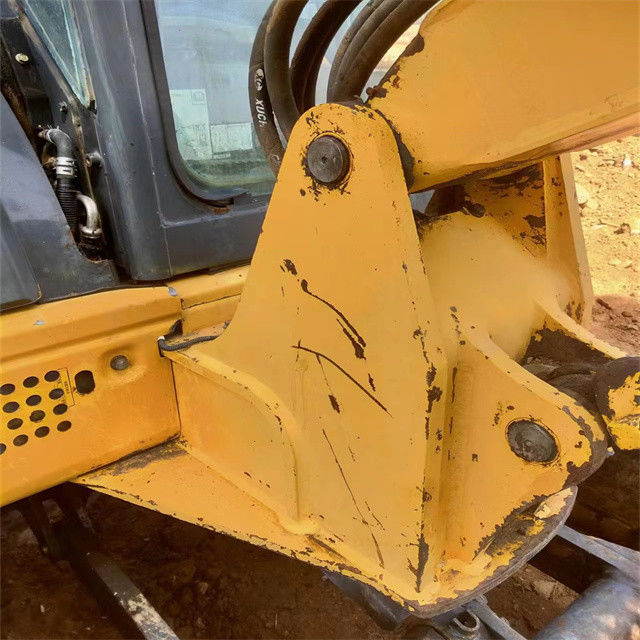 พร้อมทํางานและมีประสบการณ์ใช้ญี่ปุ่น komatsu pc 50 ในสภาพดีขาย