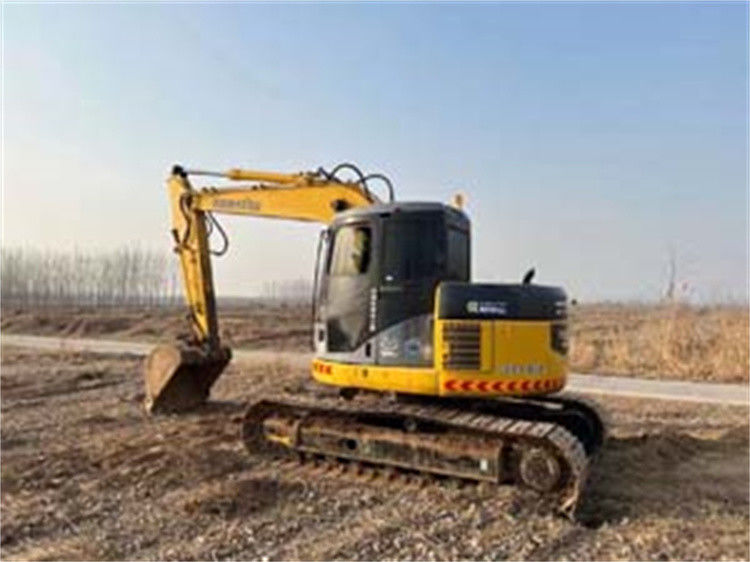 13.8 ตันใช้งานญี่ปุ่นนําเข้า Komatsu pc 138US เครื่องขุดพ่วงที่มีคุณภาพสูงและเวลาทํางานที่สั้นพร้อมขาย