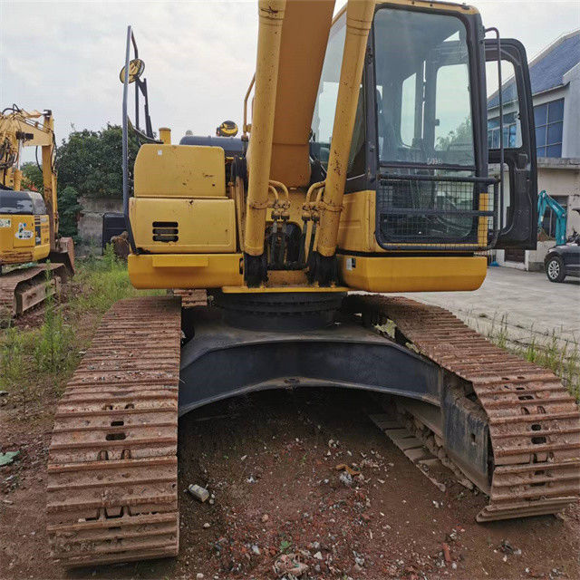 22 ตันใช้งานญี่ปุ่นนําเข้า Komatsu pc 210 เครื่องขุดพ่วงที่มีคุณภาพสูงและเวลาทํางานที่สั้น พร้อมขาย