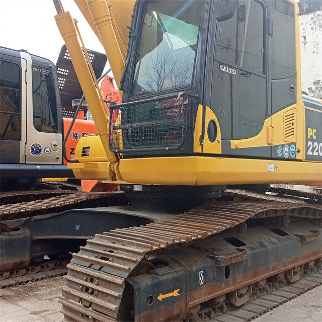 เกือบใหม่จากญี่ปุ่น นําเข้า เครื่องขุดแคลน เครื่องใช้ซ่อม Komatsu pc 220-8