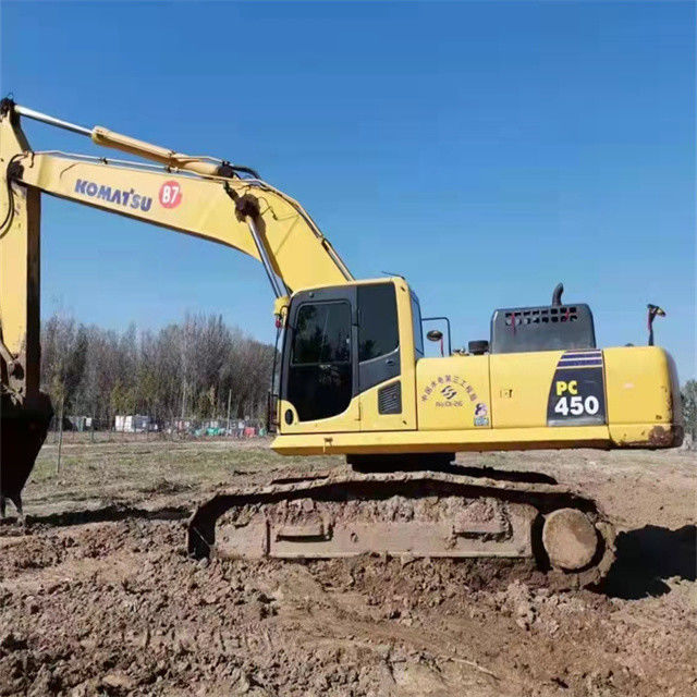 45 ตันเกือบใหม่จากญี่ปุ่น นําเข้า เครื่องขุดขยะ crawler เครื่องใช้ซ่อมแซม Komatsu pc 450-7