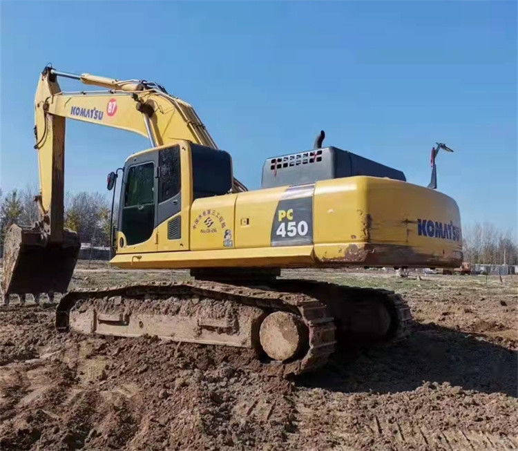 45 ตันเกือบใหม่จากญี่ปุ่น นําเข้า เครื่องขุดขยะ crawler เครื่องใช้ซ่อมแซม Komatsu pc 450-7