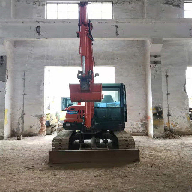 พร้อมทํางานและมีประสบการณ์ใช้เกาหลีนําเข้า 6 ตัน Doosan DX 55 ในสภาพดี