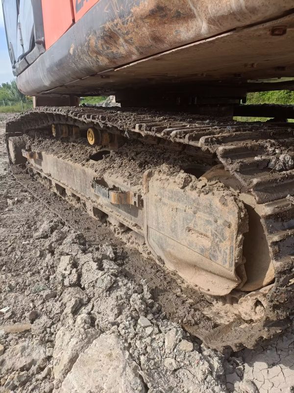 21 ตัน พร้อมใช้ Excavator สําหรับงานและมีประสบการณ์ใช้เกาหลีนําเข้า Hitachi 210-5G