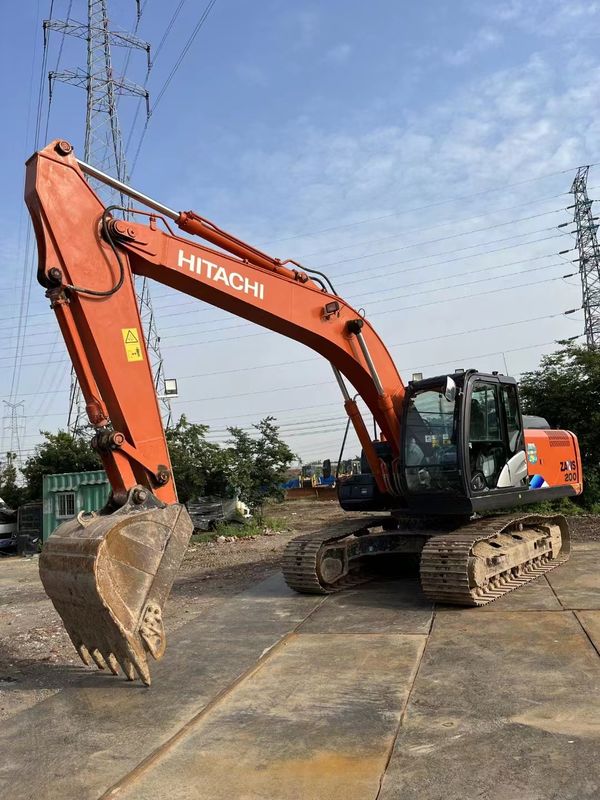 20 ตัน พร้อมใช้ Excavator สําหรับการทํางานและมีประสบการณ์ใช้เกาหลีนําเข้า Hitachi 200-5A ในสภาพที่ดี