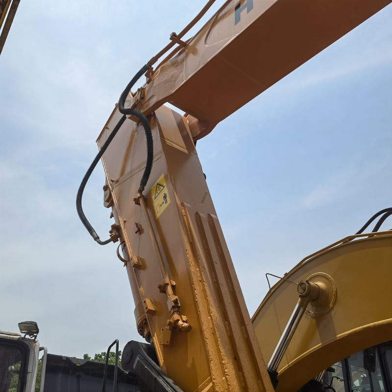 30 ตัน พร้อมทํางาน และมีประสบการณ์ ใช้เกาหลี นําเข้า Hyundai DH305LC-9