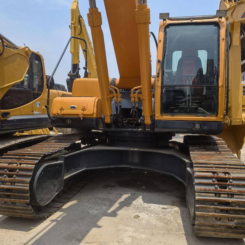 30 ตัน พร้อมทํางาน และมีประสบการณ์ ใช้เกาหลี นําเข้า Hyundai DH305LC-9