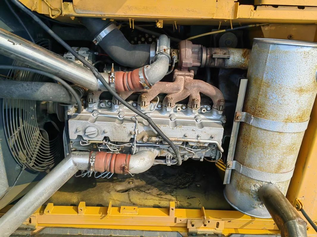 33 ตัน พร้อมทํางาน และมีประสบการณ์ ใช้เกาหลี นําเข้า Hyundai DH330LC-9