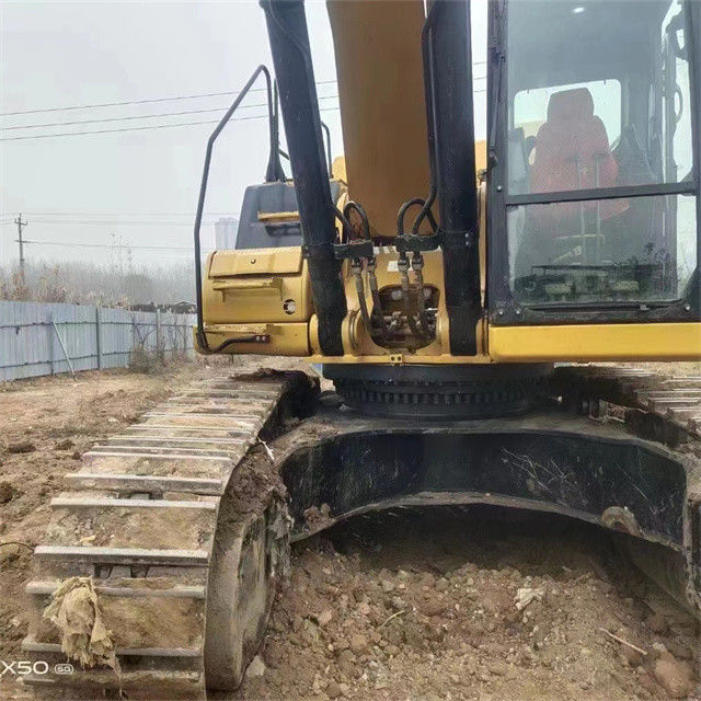 47.8 ตัน พร้อมใช้งานและมีประสบการณ์ใช้ญี่ปุ่น Caterpillar 349 E ในสภาพดี