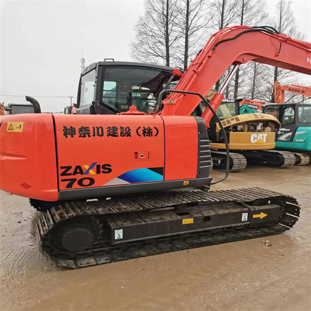 6.3 ตัน มินิ พร้อมใช้ Excavator สําหรับการทํางานและมีประสบการณ์ใช้ญี่ปุ่นนําเข้า Hitachi ZX 70 สภาพดี