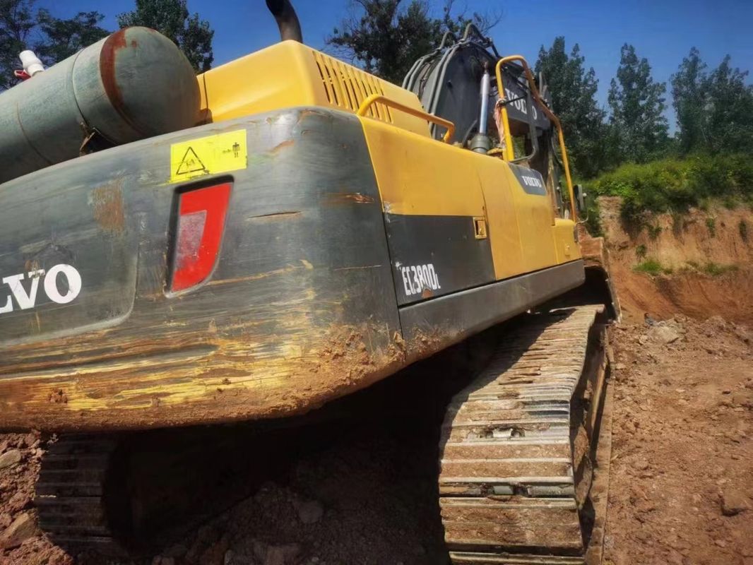 สวีเดนนําเข้าคุณภาพสูง Volvo EC380 เครื่องขุด crawler ใช้เกือบใหม่