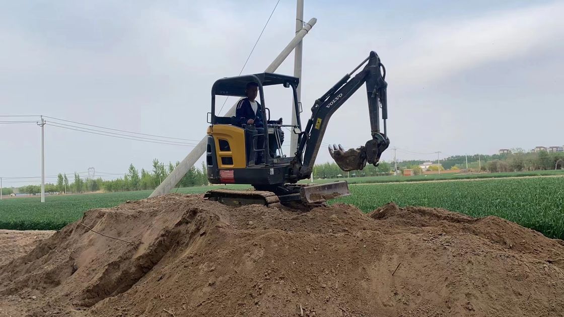 สวีเดนนําเข้าคุณภาพสูง Volvo EC18D เครื่องขุด crawler ใช้เกือบใหม่