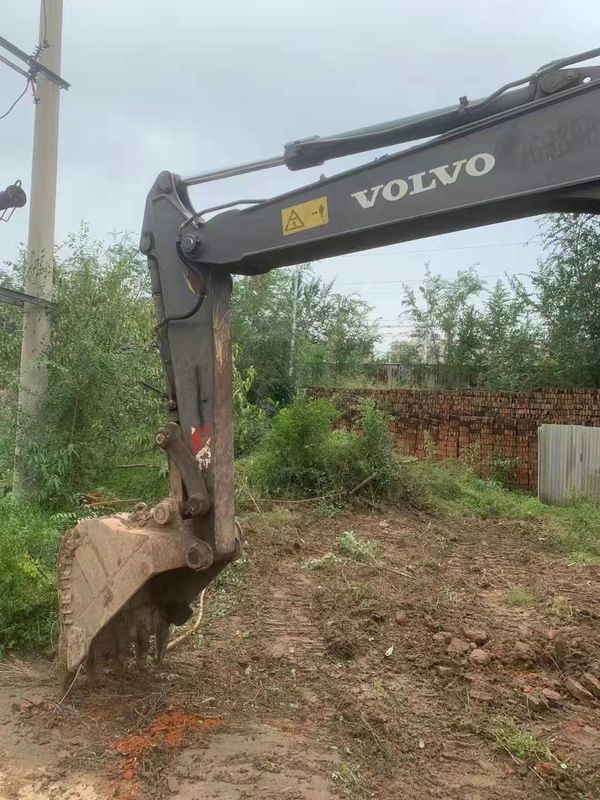 สวีเดนนําเข้าเครื่องขุดคล้องคล้องคล้อง Volvo EC80D คุณภาพสูง ใช้เกือบใหม่ 100% พร้อม