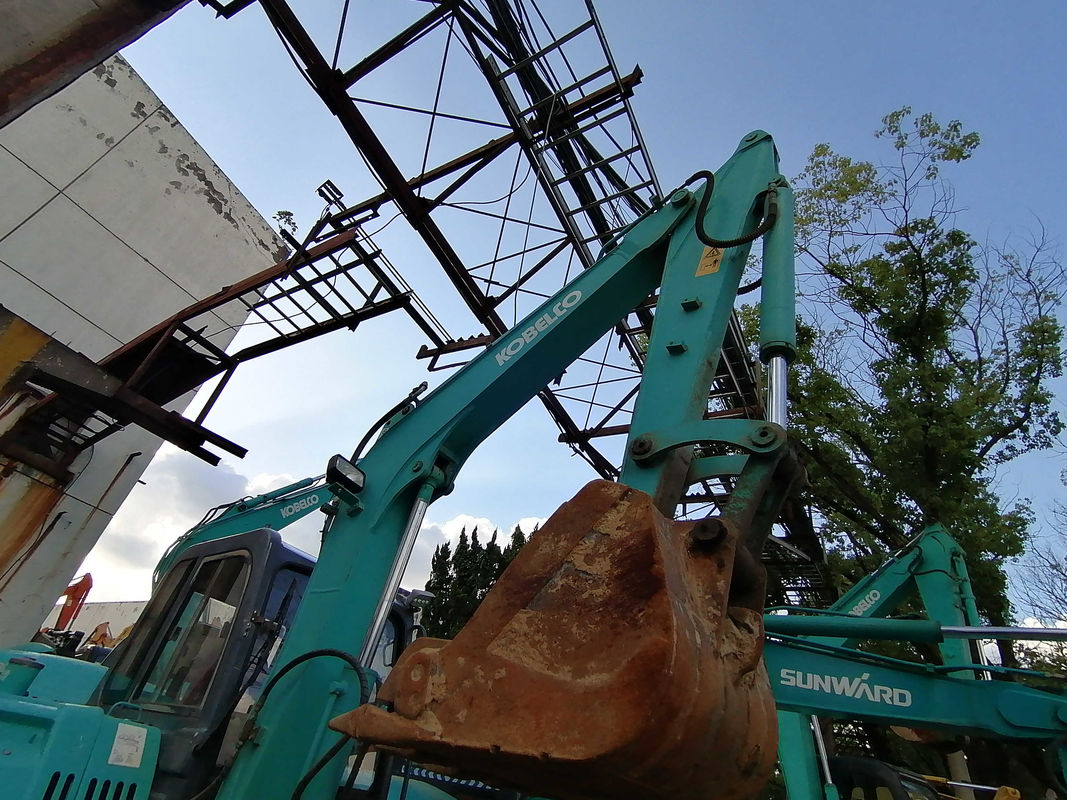 30.5kN KOBELCO SK60-C เครื่องขุดน้ําหนัก 5.95t พลังงานเครื่อง 42.4kW