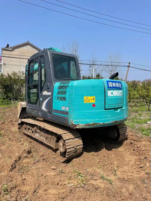 เครื่องขุดขนาดเล็ก KOBELCO SK75-8 เครื่องขุด เครื่องขุด เครื่องขุด พลังงานเครื่อง 42kW