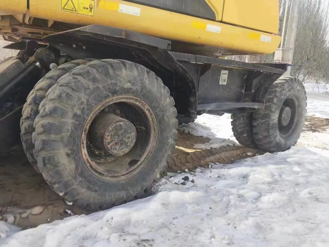 พร้อมทํางาน Caterpillar M315D เครื่องขุดล้อมือสองที่มีเวลาทํางานน้อยและอยู่ในสภาพดี