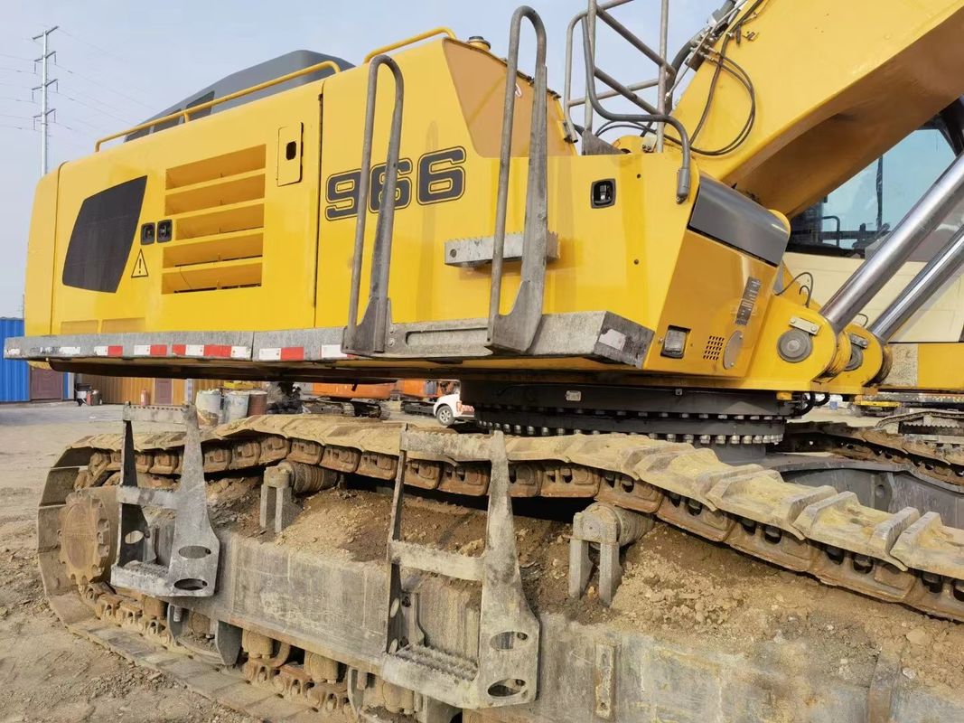 ใช้ Liebherr R966 พร้อมทํางานและประสบการณ์เยอรมันนําเข้าในสภาพที่ดี