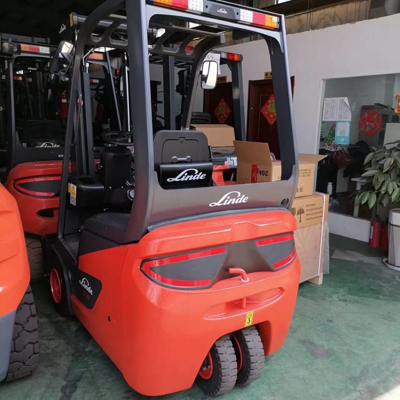 จีน รถยกไฟฟ้าคอมพัคต์มือสอง Linde CPDT รถยกพลังงาน 1.5-2 ตัน