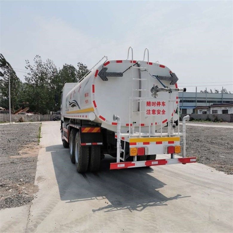 เครื่องทําความสะอาดรถบรรทุกถังน้ํา 12000-15000L พร้อมรถบรรทุก Isuzu นําเข้าจากญี่ปุ่น