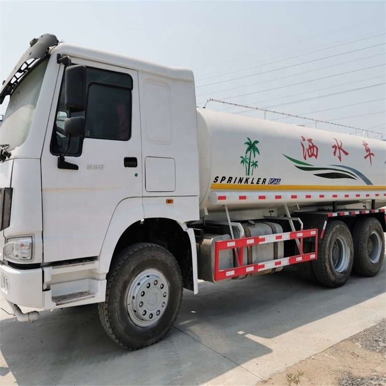 เครื่องทําความสะอาดรถบรรทุกถังน้ํา 12000-15000L พร้อมรถบรรทุก Isuzu นําเข้าจากญี่ปุ่น