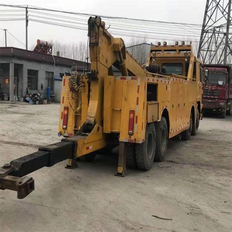 ชั่วโมงที่ใช้งานต่ํากว่า Howo 6*4 Wrecker รถลาก 8*4 ร่างลาก พร้อม ISO9001 / CCC รับรอง