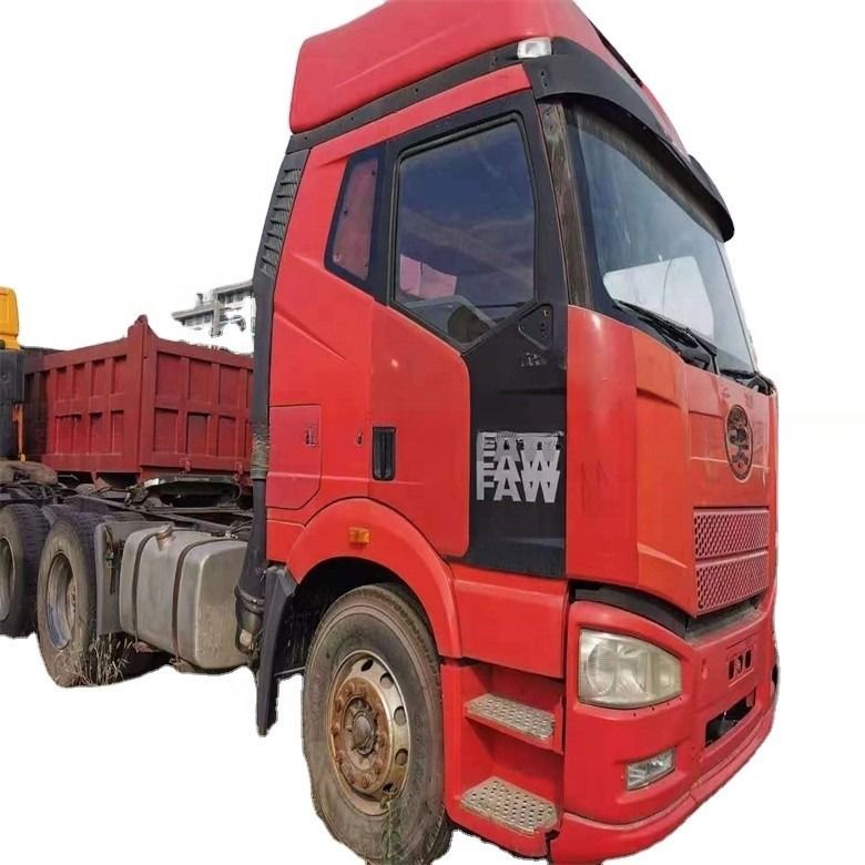 10 หมายเลขการสลับไปข้างหน้า ใช้ Faw Tractor รถบรรทุกหนัก 6*4 พร้อมระบบมัลติมีเดีย