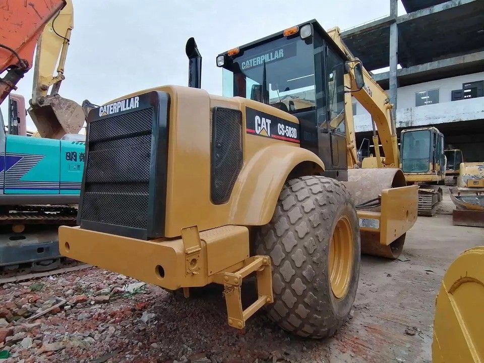 สภาพดี CAT CS-583D เครื่องกลมกลมกลมกลมกลมกลมกลมกลม