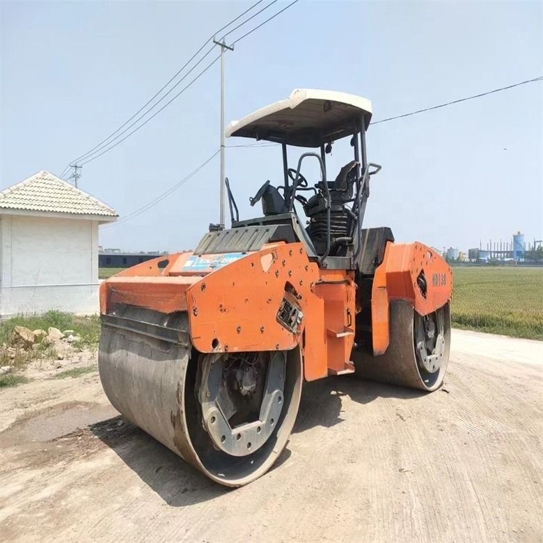 14 ตันใช้ HAMM HD130 Road Roller นําเข้าจากสหรัฐอเมริกาสําหรับวิศวกรรมสะพานทางด่วน