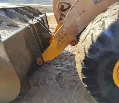 2019 Front End Loader Liugong ZL50CN แบบล้อ เครื่องจักรกลที่ใช้สําหรับการเคลื่อนที่ดิน 5 ตัน