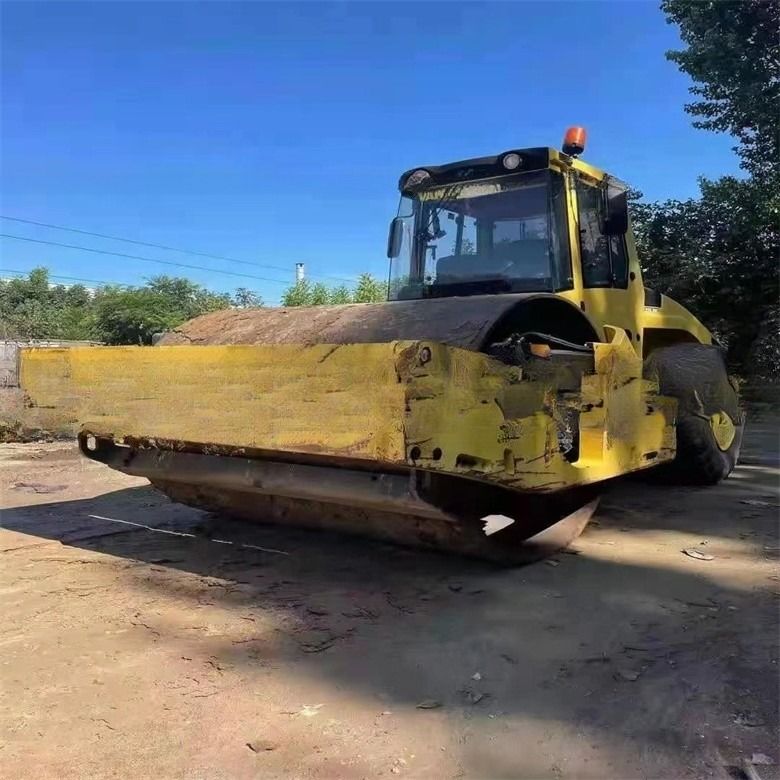 ความนิยมมากของ BW 226DH-4 Compactor Bomag ด้วยเวลาทํางาน 2000-2100 ชั่วโมง