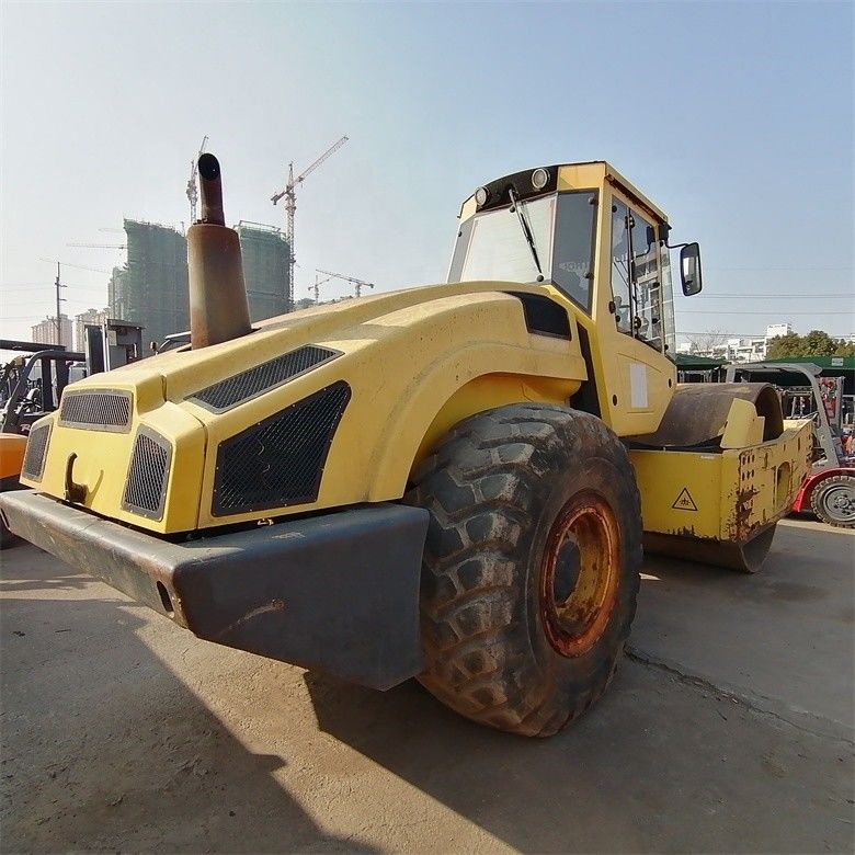 ความนิยมมากของ BW 226DH-4 Compactor Bomag ด้วยเวลาทํางาน 2000-2100 ชั่วโมง