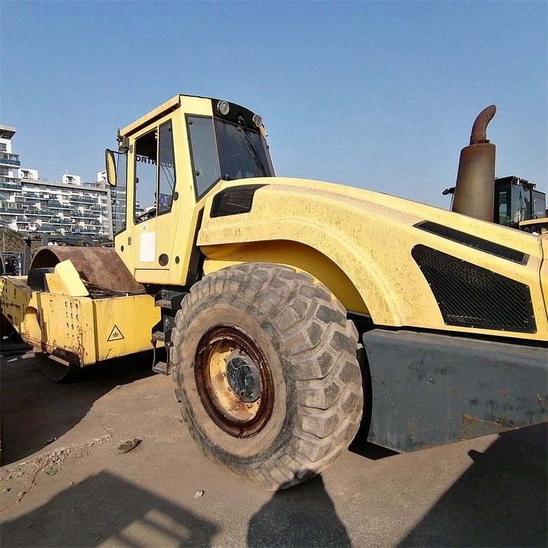 ความนิยมมากของ BW 226DH-4 Compactor Bomag ด้วยเวลาทํางาน 2000-2100 ชั่วโมง