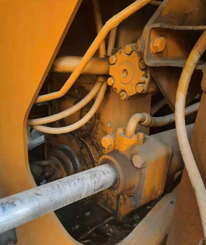 เครื่องบรรทุก Cat 966D มือสองในประเทศญี่ปุ่น สภาพดีสําหรับงานหนัก
