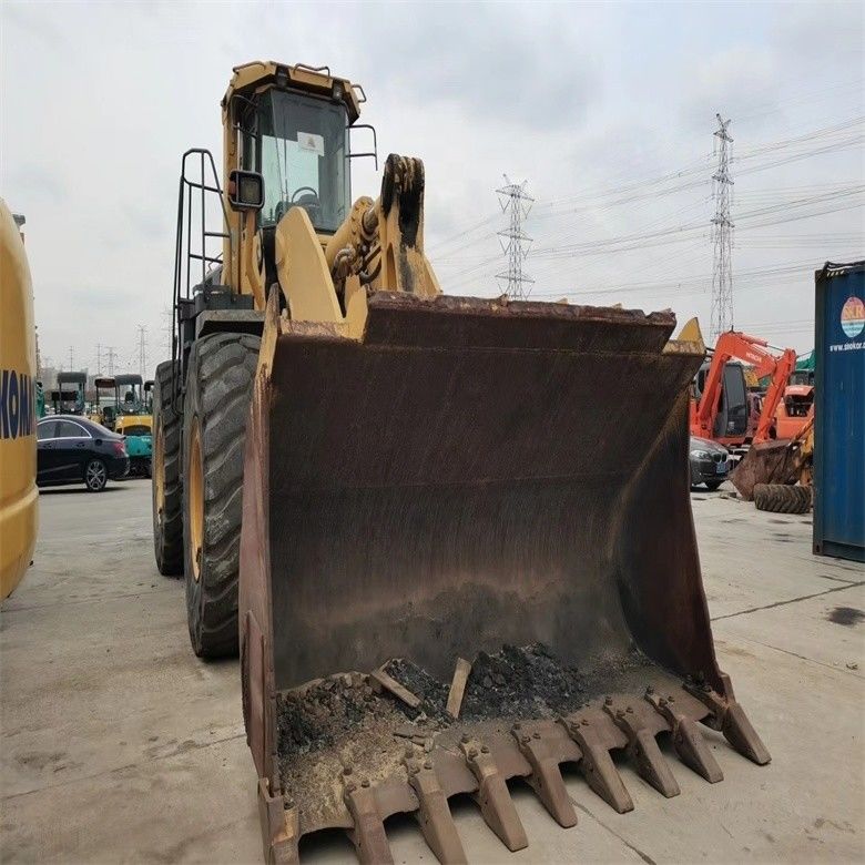 การก่อสร้าง 12 ตัน ใช้ Komatsu WA600-3 เครื่องบรรทุกล้อ 600 รุ่น Heavy Front Head Loader WA600-6