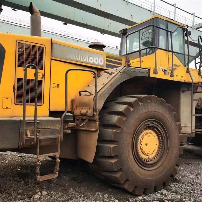 ขายปลีก WA600-6 เครื่องบรรทุกล้อมือสอง Komatsu WA600-3 เครื่องบรรทุกมือสอง สภาพดี