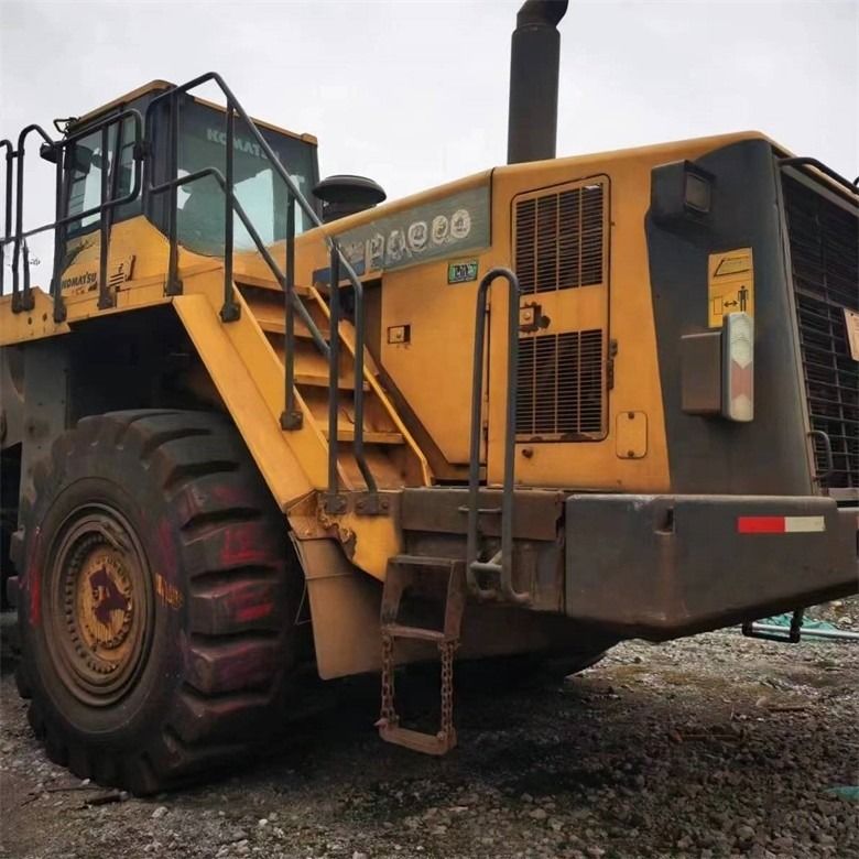 ขายปลีก WA600-6 เครื่องบรรทุกล้อมือสอง Komatsu WA600-3 เครื่องบรรทุกมือสอง สภาพดี