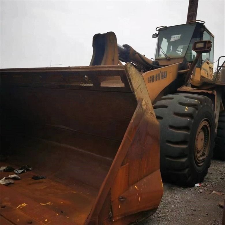 ขายปลีก WA600-6 เครื่องบรรทุกล้อมือสอง Komatsu WA600-3 เครื่องบรรทุกมือสอง สภาพดี