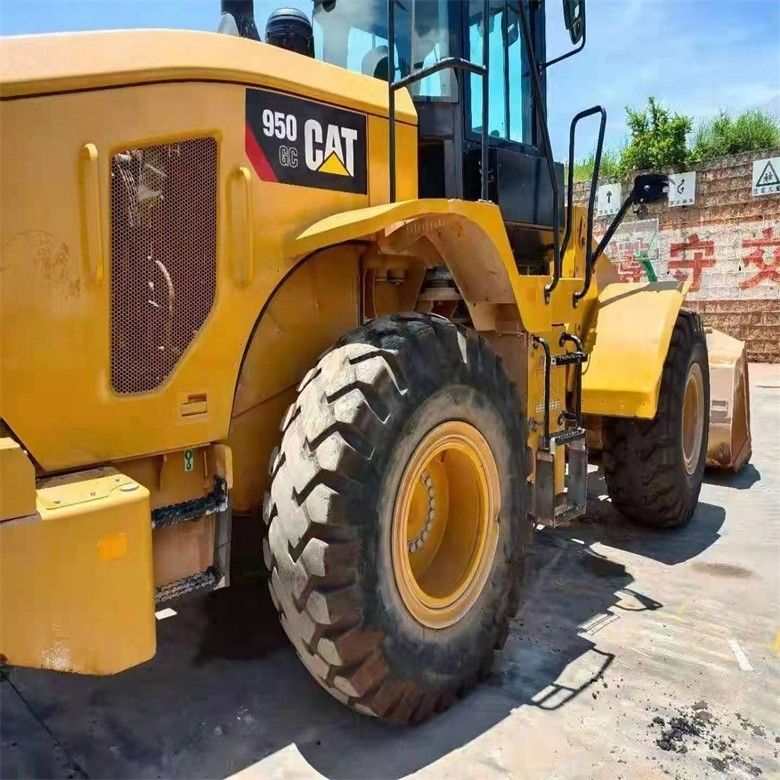 ทอร์คสูงสุด 1099 Nm 2018 Caterpillar CAT 950GC 950 เครื่องบรรทุกล้อ สําหรับตลาดประเทศ