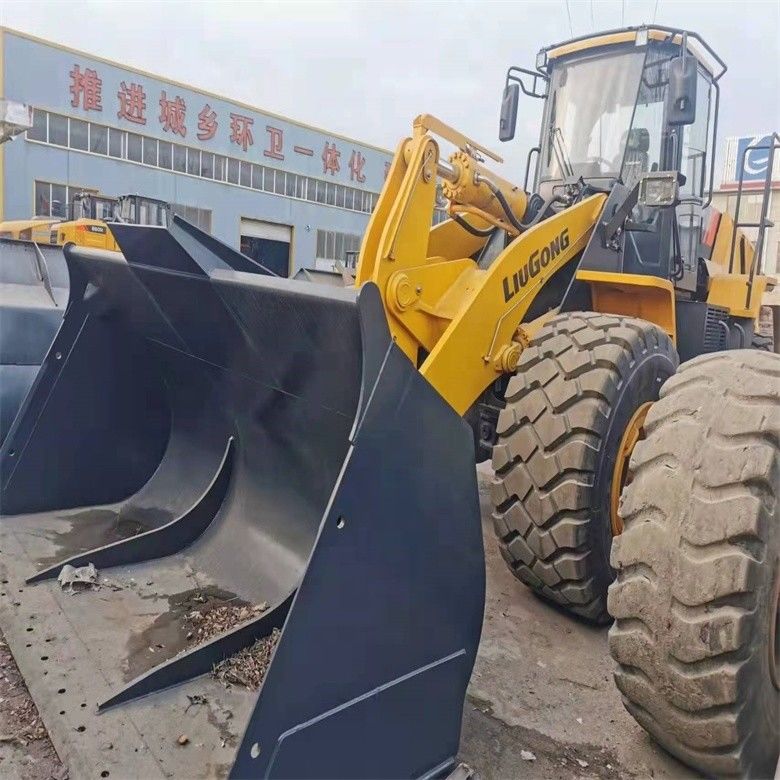 LIUGONG 870H เครื่องบรรทุกล้อ 7 ตัน มีเวลาทํางานต่ําและปั๊มไฮดรอลิกเดิม