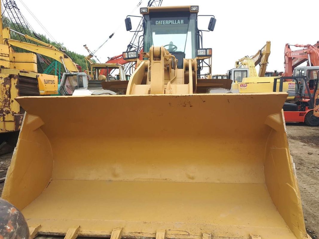 ราคาถูก แคท 966G เครื่องบรรทุกล้อมือสอง พร้อมถัง 5.5 M3 และเครื่องยนต์ Caterpillar