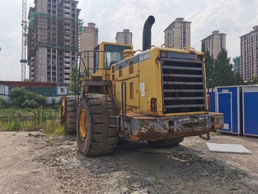Komatsu 600 Model Heavy Duty WA600-6 เครื่องบรรทุกล้อสําหรับการก่อสร้าง