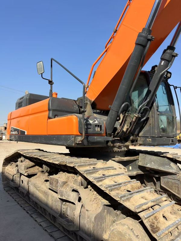ขายเครื่องขุด Doosan DX560LC คราว์เลอร์ คุณภาพดี อุปกรณ์สร้างมือสอง