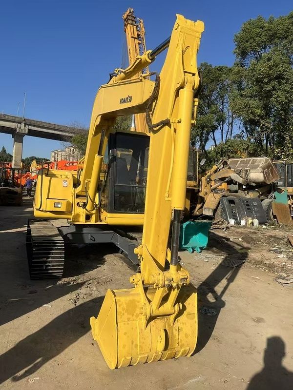 เครื่องขุดร่อง KOMATSU PC60-7 มือสอง
