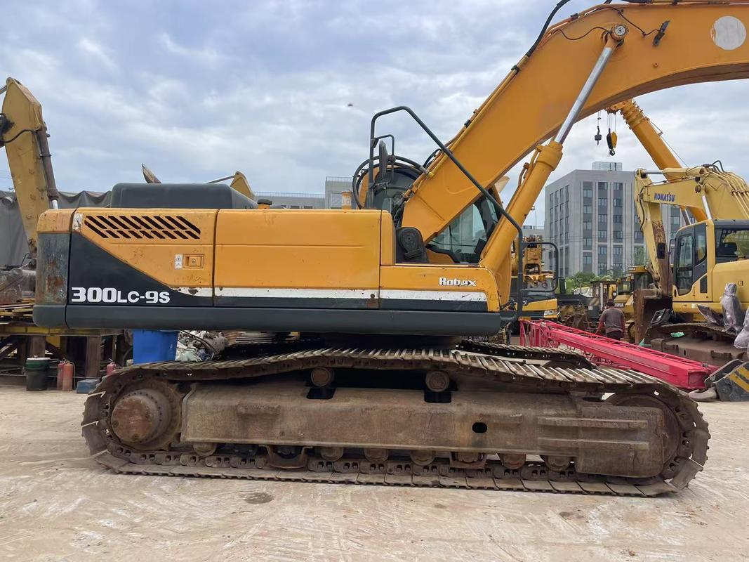 รถขุดตีนตะขาบ Hyundai 300LC-9S มือสอง รถขุด Hyundai 30 ตัน สภาพดี