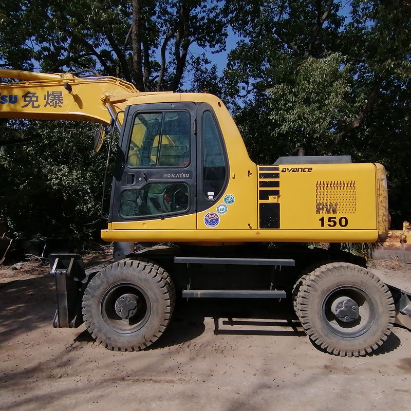 รถขุดล้อยาง Komatsu PC150W-6 มือสอง รถขุดเคลื่อนที่ 15 ตันจากประเทศจีน